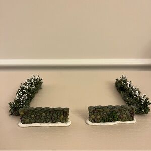 Christmas Village Accessory - Stone Wall and Hedges